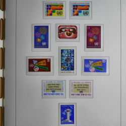 Vrac philatélique de timbres du monde neufs et oblitérés en un carton.