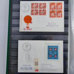 Suisse lot de 37 lettres, entiers, FDC 1921-1990 en un album.