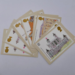 Vrac philatélique de timbres du monde neufs et oblitérés en un carton.