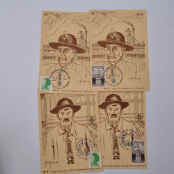 Vrac philatélique de timbres du monde neufs et oblitérés en un carton.