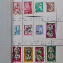 Lot de timbres de Grèce 1876-2000 neufs et oblitérés en 4 carnets à choix.