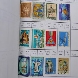Lot de timbres de Grèce 1876-2000 neufs et oblitérés en 4 carnets à choix.