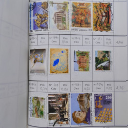 Lot de timbres de Grèce 1876-2000 neufs et oblitérés en 4 carnets à choix.