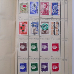 Lot de timbres de Canada 1870-1990 oblitérés en 4 carnets à choix.