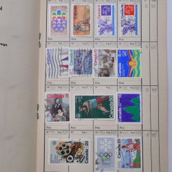 Lot de timbres de Canada 1870-1990 oblitérés en 4 carnets à choix.