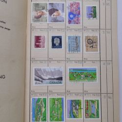 Lot de timbres de Canada 1870-1990 oblitérés en 4 carnets à choix.