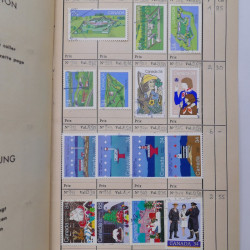 Lot de timbres de Canada 1870-1990 oblitérés en 4 carnets à choix.