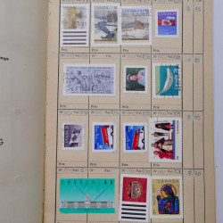 Lot de timbres de Canada 1870-1990 oblitérés en 4 carnets à choix.