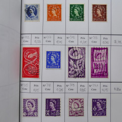 Lot de timbres de Grande Bretagne 1862-1996 oblitérés en 5 carnets à choix.