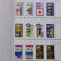 Lot de timbres de Grande Bretagne 1862-1996 oblitérés en 5 carnets à choix.