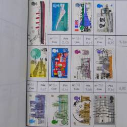 Lot de timbres de Grande Bretagne 1862-1996 oblitérés en 5 carnets à choix.