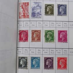 Lot de timbres de Luxembourg 1880-1997 neufs et oblitérés en 3 carnets à choix.