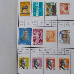 Lot de timbres de Luxembourg 1880-1997 neufs et oblitérés en 3 carnets à choix.