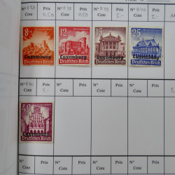 Lot de timbres de Luxembourg 1880-1997 neufs et oblitérés en 3 carnets à choix.