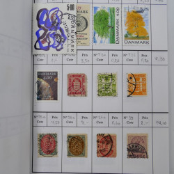Lot de timbres de Danemark 1864-1997 oblitérés en 3 carnet à choix.