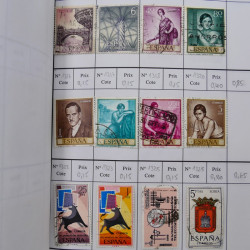 Lot de timbres d'Espagne 1860-1993 oblitérés en 6 carnets à choix.