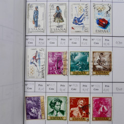 Lot de timbres d'Espagne 1860-1993 oblitérés en 6 carnets à choix.