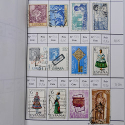 Lot de timbres d'Espagne 1860-1993 oblitérés en 6 carnets à choix.