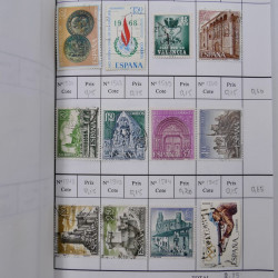 Lot de timbres d'Espagne 1860-1993 oblitérés en 6 carnets à choix.