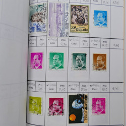 Lot de timbres d'Espagne 1860-1993 oblitérés en 6 carnets à choix.