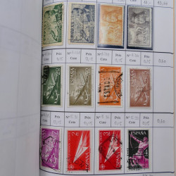 Lot de timbres d'Espagne 1860-1993 oblitérés en 6 carnets à choix.