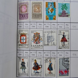 Lot de timbres d'Espagne 1860-1993 oblitérés en 6 carnets à choix.