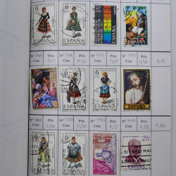 Lot de timbres d'Espagne 1860-1993 oblitérés en 6 carnets à choix.