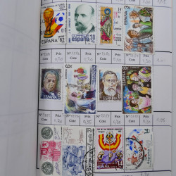 Lot de timbres d'Espagne 1860-1993 oblitérés en 6 carnets à choix.
