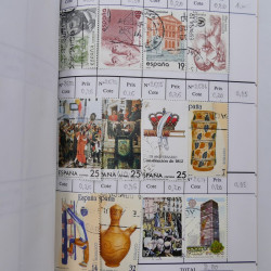 Lot de timbres d'Espagne 1860-1993 oblitérés en 6 carnets à choix.
