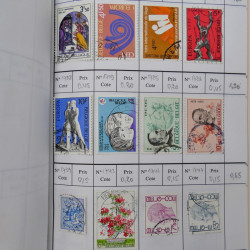 Lot de timbres de Belgique 1851-1997 oblitérés en 6 carnets à choix.
