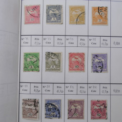 Lot de timbres d'Hongrie 1871-2004 neufs et oblitérés en 9 carnets à choix.