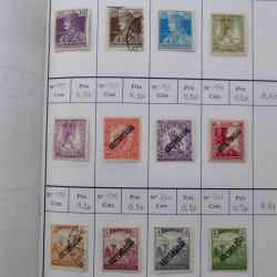 Lot de timbres d'Hongrie 1871-2004 neufs et oblitérés en 9 carnets à choix.