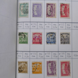 Lot de timbres d'Hongrie 1871-2004 neufs et oblitérés en 9 carnets à choix.