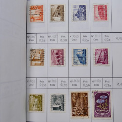 Lot de timbres d'Hongrie 1871-2004 neufs et oblitérés en 9 carnets à choix.