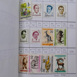 Lot de timbres d'Hongrie 1871-2004 neufs et oblitérés en 9 carnets à choix.