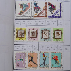 Lot de timbres d'Hongrie 1871-2004 neufs et oblitérés en 9 carnets à choix.