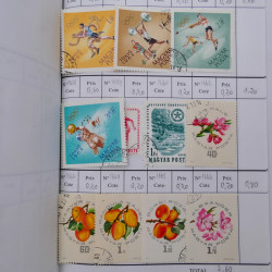 Lot de timbres d'Hongrie 1871-2004 neufs et oblitérés en 9 carnets à choix.