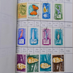 Lot de timbres d'Hongrie 1871-2004 neufs et oblitérés en 9 carnets à choix.