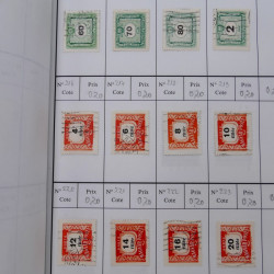 Lot de timbres d'Hongrie 1871-2004 neufs et oblitérés en 9 carnets à choix.