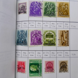 Lot de timbres d'Hongrie 1871-2004 neufs et oblitérés en 9 carnets à choix.