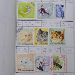 Lot de timbres d'Hongrie 1871-2004 neufs et oblitérés en 9 carnets à choix.