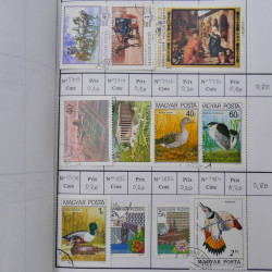 Lot de timbres d'Hongrie 1871-2004 neufs et oblitérés en 9 carnets à choix.