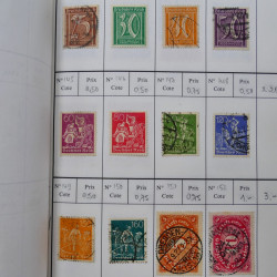 Lot de timbres d'Allemagne neufs et oblitérés en 18 carnets à choix.