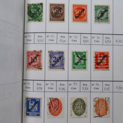 Lot de timbres d'Allemagne neufs et oblitérés en 18 carnets à choix.