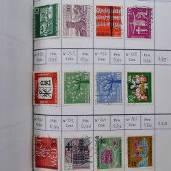 Lot de timbres d'Allemagne neufs et oblitérés en 18 carnets à choix.