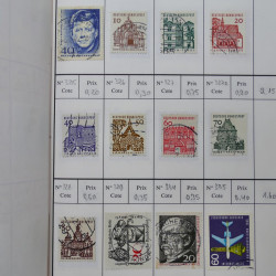 Lot de timbres d'Allemagne neufs et oblitérés en 18 carnets à choix.