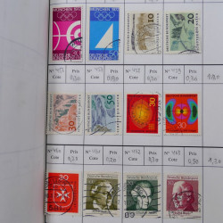 Lot de timbres d'Allemagne neufs et oblitérés en 18 carnets à choix.