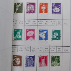 Lot de timbres d'Allemagne neufs et oblitérés en 18 carnets à choix.