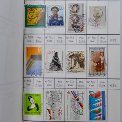 Lot de timbres d'Allemagne neufs et oblitérés en 18 carnets à choix.