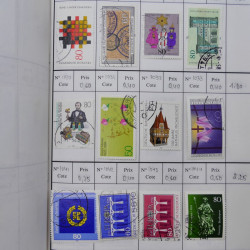Lot de timbres d'Allemagne neufs et oblitérés en 18 carnets à choix.